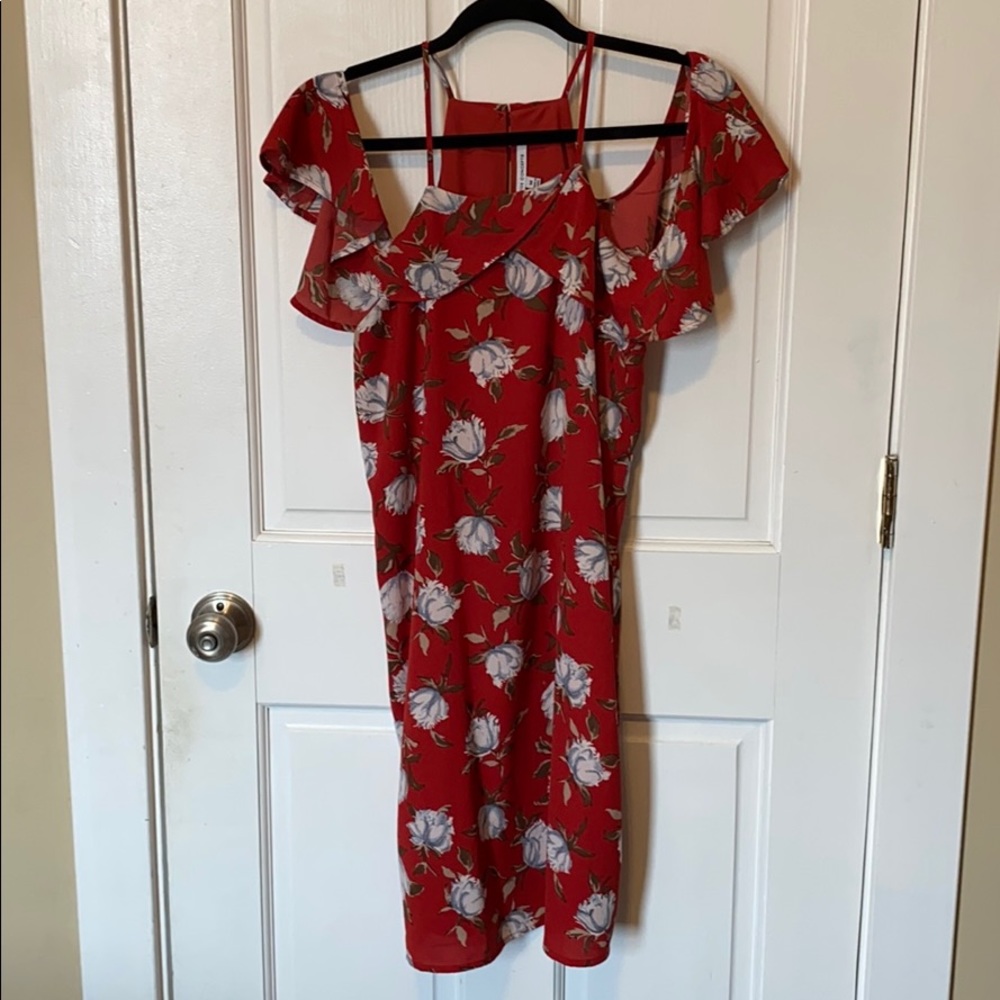 Collective Concepts Red Floral cold shoulder dress
